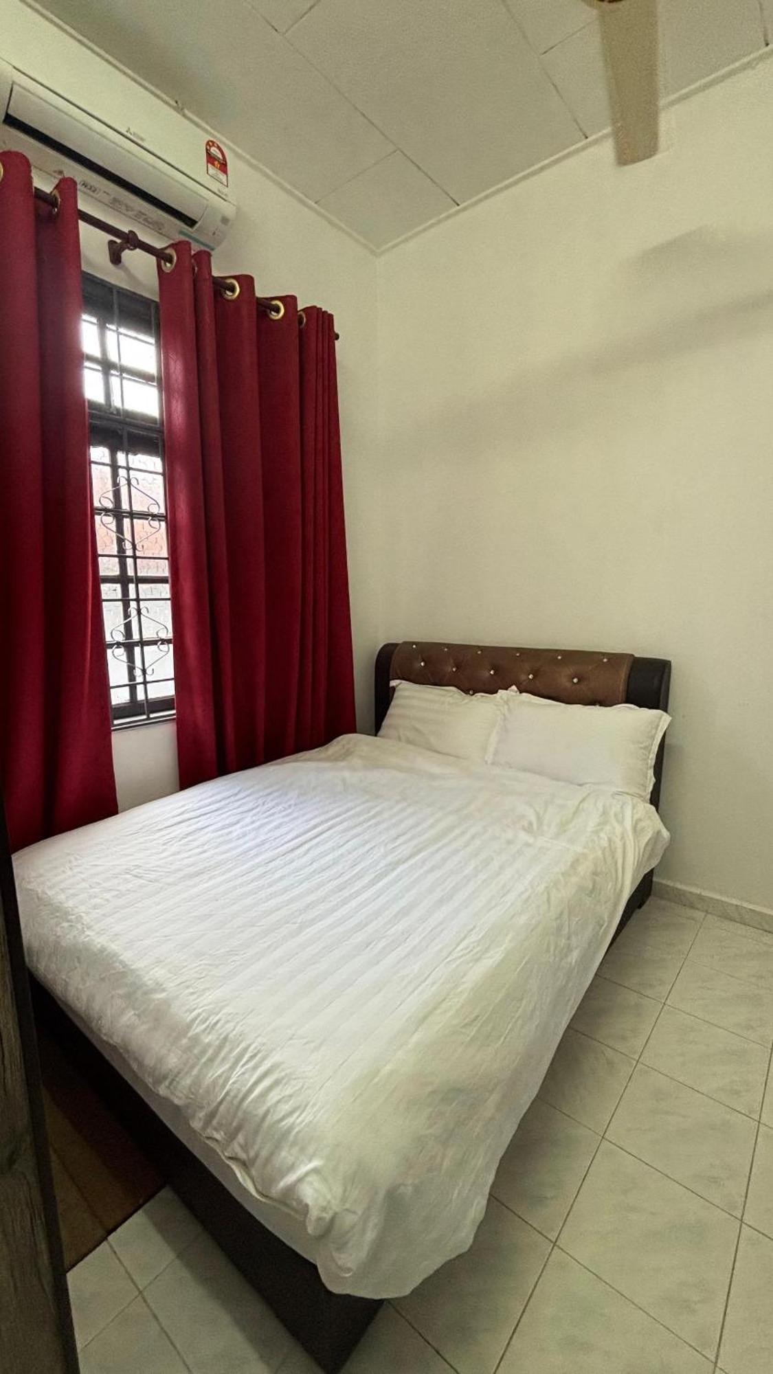 D'Bali Homestay - Private Swimming Pool, Netflix, Internet Wifi ,Cuckoo, Internet Wifi , Dryer, Washing Machine, Aircond Setiap Bilik & Ruang Tamu Pasir Puteh Exteriér fotografie