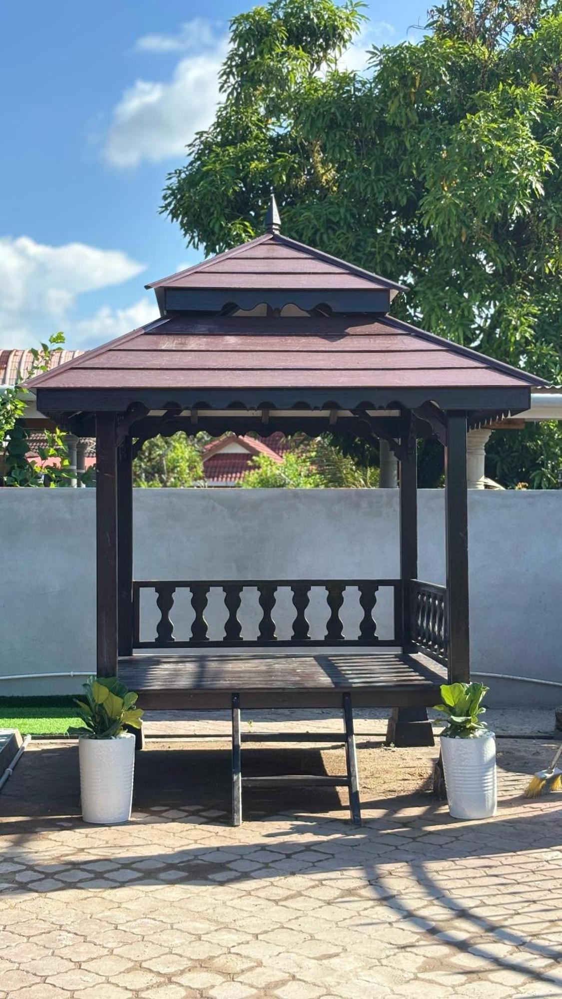 D'Bali Homestay - Private Swimming Pool, Netflix, Internet Wifi ,Cuckoo, Internet Wifi , Dryer, Washing Machine, Aircond Setiap Bilik & Ruang Tamu Pasir Puteh Exteriér fotografie